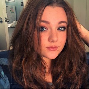 Meet your Posher, Caleigh